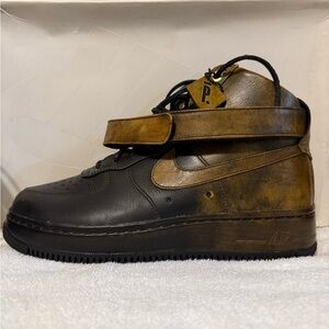 Nike Air Force 1 Pigalle Black Gold High-Top Sneakers Like New